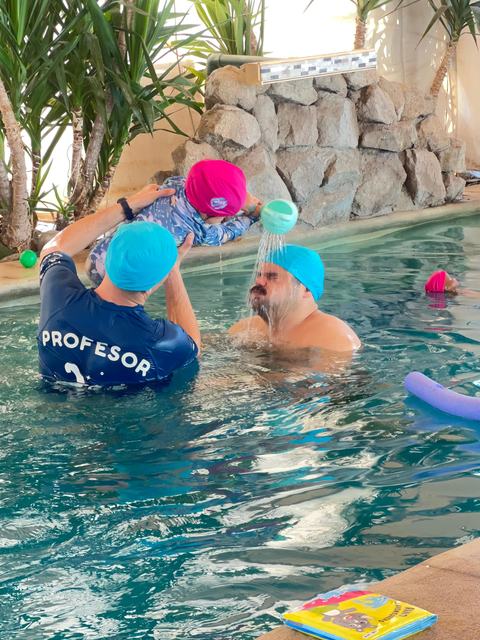 Clase de natación en Move and Safe
