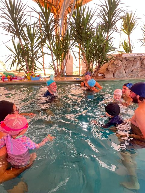 Clase de natación en Move and Safe